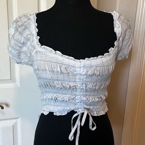 Blue stripped crop top puff sleeves